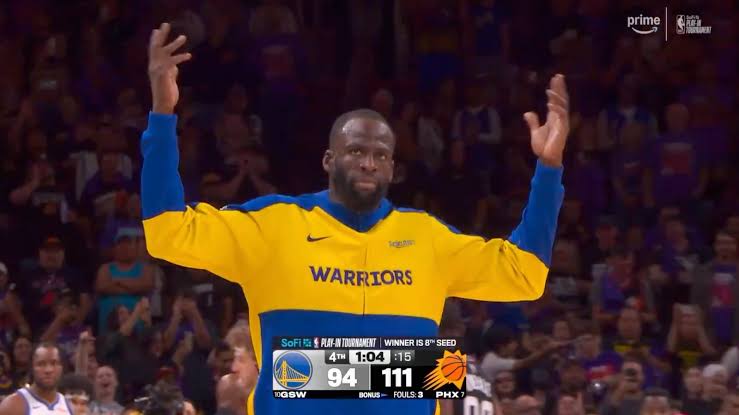 Draymond Green, Devin Booker ejected in final minute of play-in game