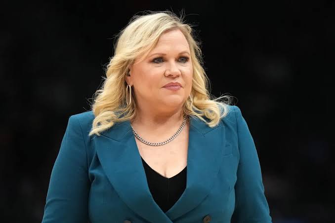 Holly Rowe issues statement regarding Lady Vols' basketball program