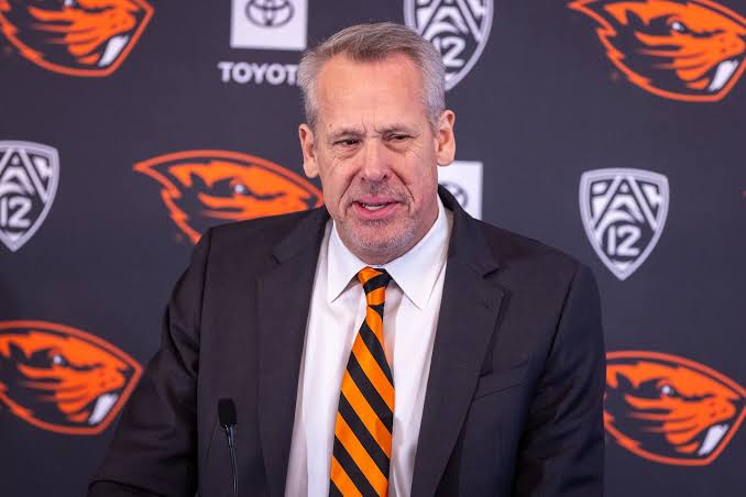 Scott Barnes to step down as Oregon State athletic director