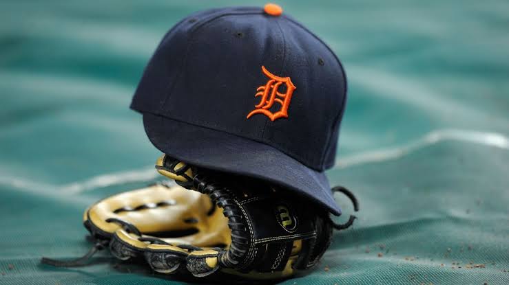 Gabe Alvarez: Firing due to 'inappropriate' text to female colleague