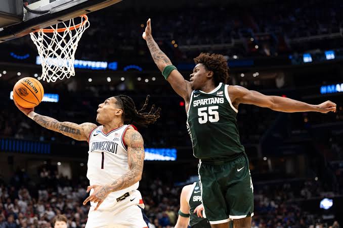 PHOTOS: Michigan State falls to UConn in Sweet 16 battle