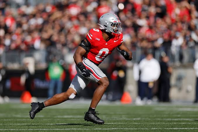 NFL announces 16 players will attend the 2026 NFL draft