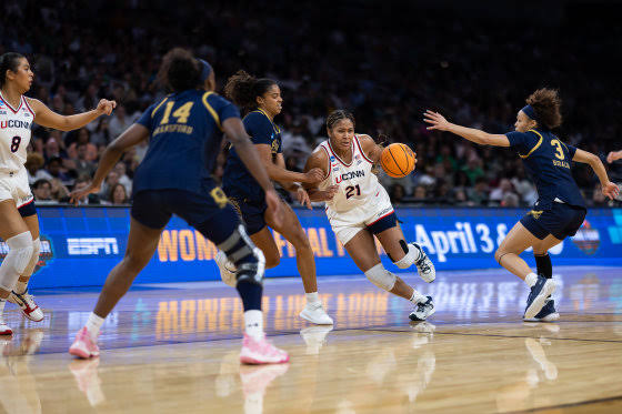 UConn and Geno Auriemma beat Notre Dame 70-52 to secure 25th women's Final Four appearance