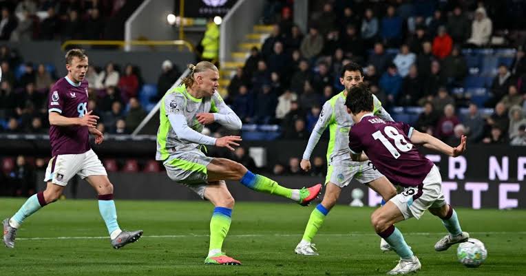Manchester City beat Burnley 1-0: Premier League – as it happened