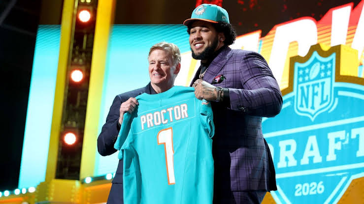 2026 NFL draft trades: Live tracking deals of picks, players
