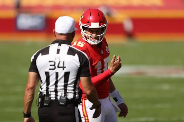 Chiefs mar schedule release with bizarre baking-themed opponent reveal