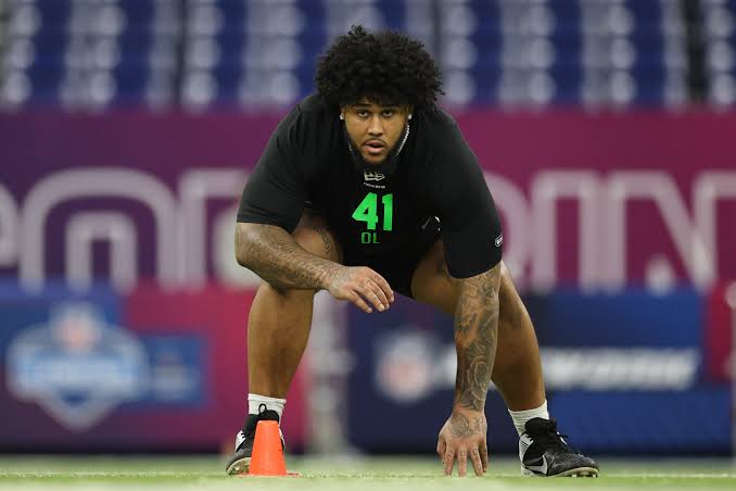 NFL insider says Alabama standout Kadyn Proctor is dark-horse pick for Bengals at No. 10