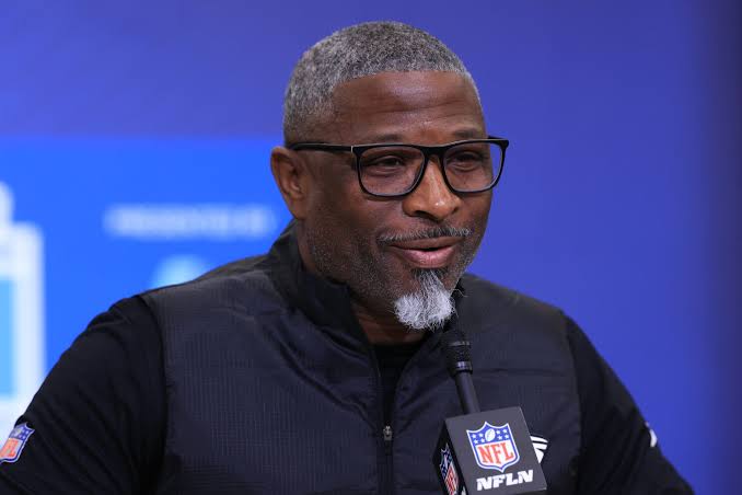 Aaron Glenn: We’re going to be a little bit of everything on defense