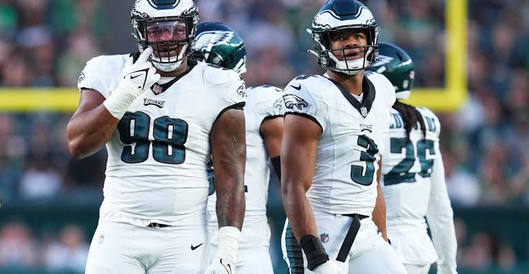 Eagles pick up Jalen Carter, Nolan Smith fifth-year options