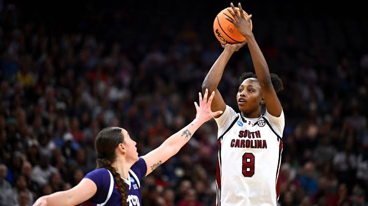 South Carolina routs TCU to reach sixth straight Final Four