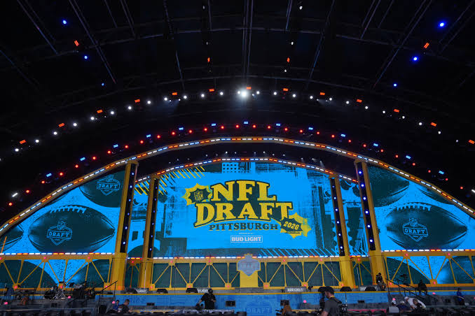 2026 NFL Draft Day 1 live discussion, open thread