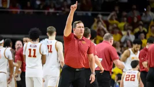 Otzelberger Agrees to 10-Year Contract Extension