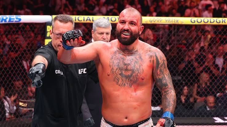 Curtis Blaydes suffered fractured orbital, nose vs. Josh Hokit