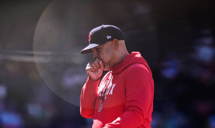 Alex Cora in email to entire Red Sox organization: ‘Disappointed we didn’t finish the job’