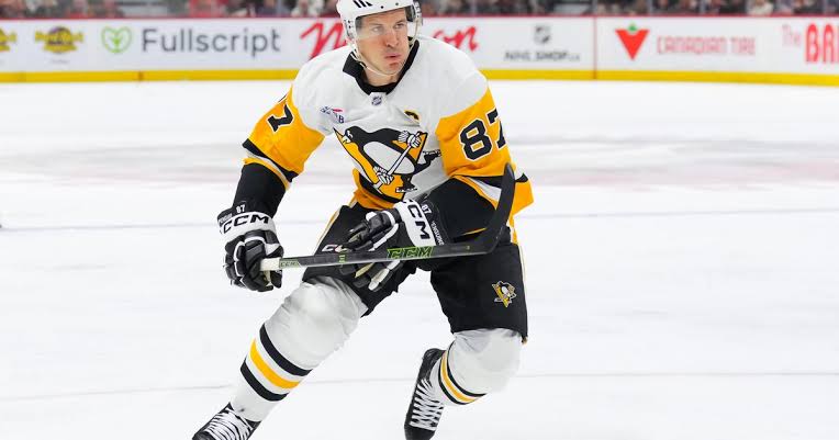 Sidney Crosby leaves Penguins-Senators game, doesn't return