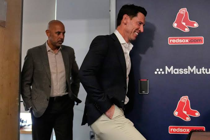 Alex Cora is the latest castaway in Red Sox’s endless game of survivor