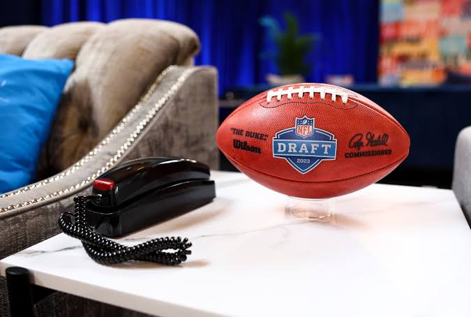2026 NFL Draft rumors: Teams calling to trade ahead of Detroit Lions
