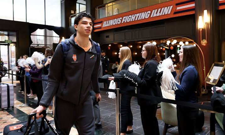 Final Four notebook: Illini taking in 'special' environs in Indy; Platform brings Illini brand to 'forefront'