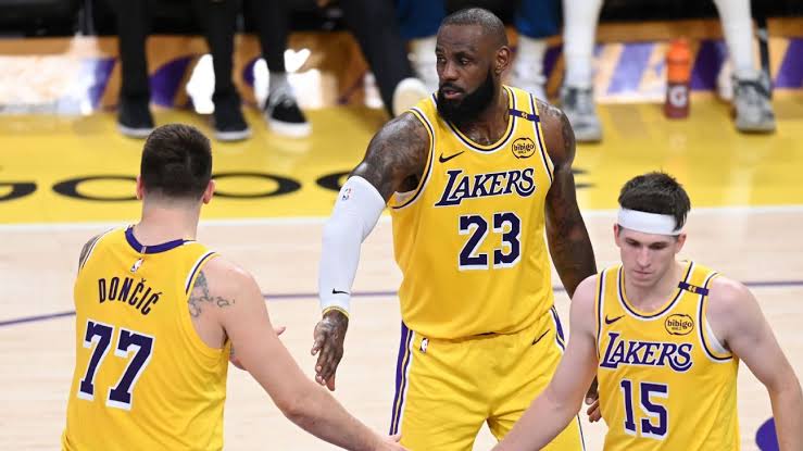 Rob Pelinka, JJ Redick want Austin Reaves, LeBron James back