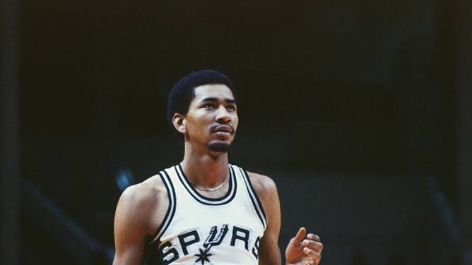 Bears QB Caleb Williams Battles George Gervin In Cold War Over Trademark Name