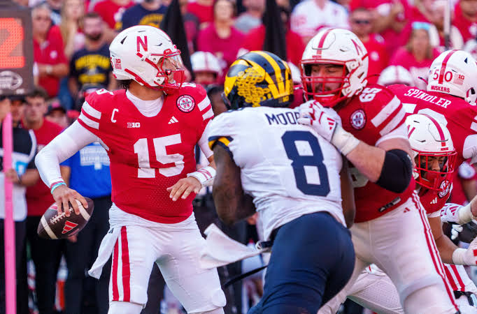 Did Lions gain or lose value on trade up for Derrick Moore?