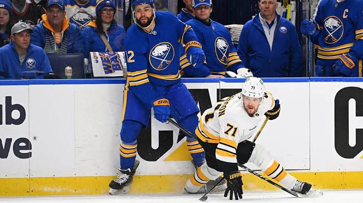 Sabres look to close out the Bruins