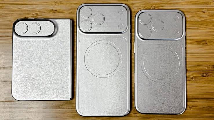 iPhone Fold design gets compared to iPhone 17 Pro Max — and it's shockingly compact