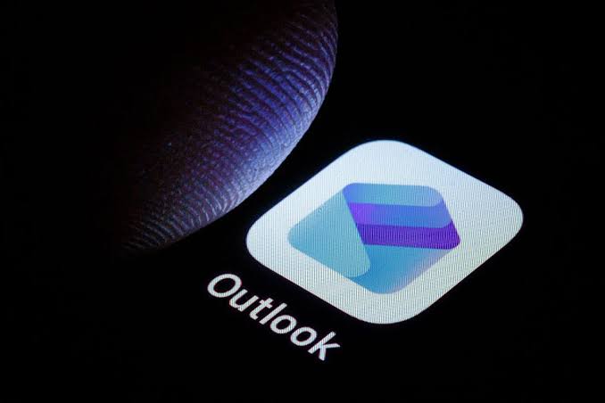 Microsoft Outlook's Outage Is Fixed, but You May Have to Log Back In