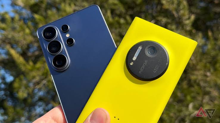 I compared the Galaxy S26 Ultra to the Nokia Lumia 1020, and I wasn't expecting this