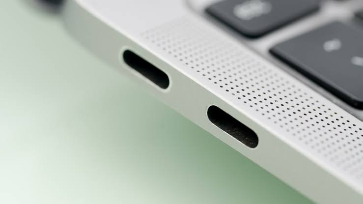 4 Clever Uses For The Thunderbolt Port On Your PC