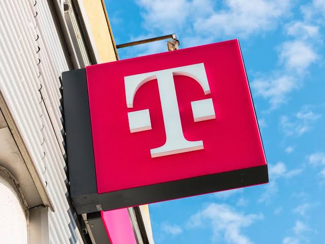 T-Mobile tests customer loyalty with another fee hike
