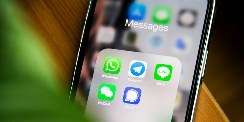 WhatsApp Plus subscriptions rolling out to iPhone, but you probably don’t need one
