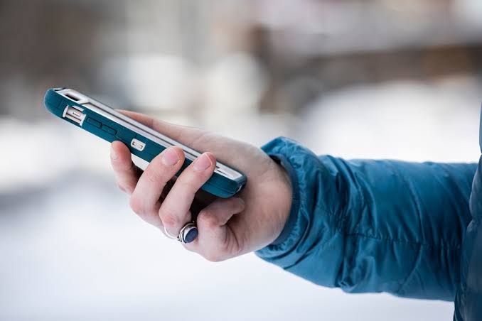 iPhone, Android get FBI warning: Don’t download these apps