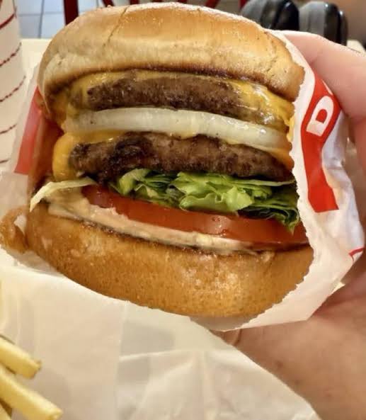 “It’s Not Worth It”: 17 Things That Were Absolutely And Entirely Ruined By Popularity
