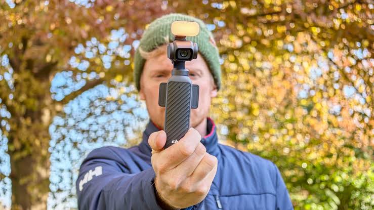 DJI Pocket 4 vs DJI Pocket 3: 7 upgrades for the next best-selling vlogging camera