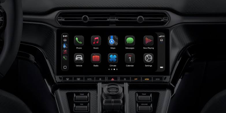 CarPlay got two brand new apps this week that are big iPhone hits