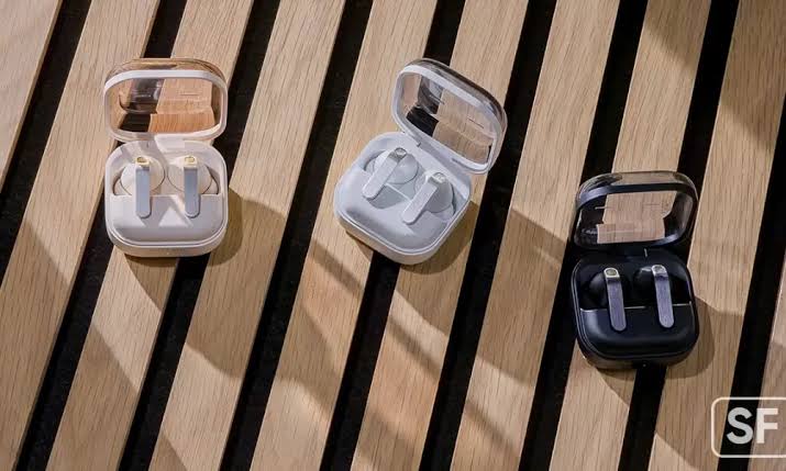Galaxy Buds 3 and Buds 4 Pro receive May 2026 firmware update