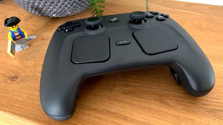 Valve tackles "incredibly frustrating" sold-out Steam Controller shortage with new reservation system