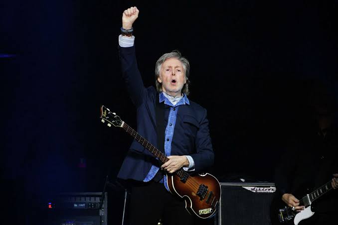 Tim Cook told Apple employees he loved them. Then Paul McCartney walked onstage.