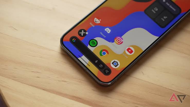 Pixel update fixes wireless charging, camera zoom video glitch, and more