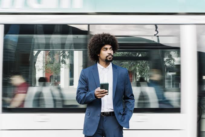 COVID gave us hybrid work. The Iran war might give us a four-day week—and this time, experts say it could stick