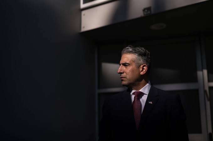 Trump officials consider physician, a Fox News regular, for top vaccine post