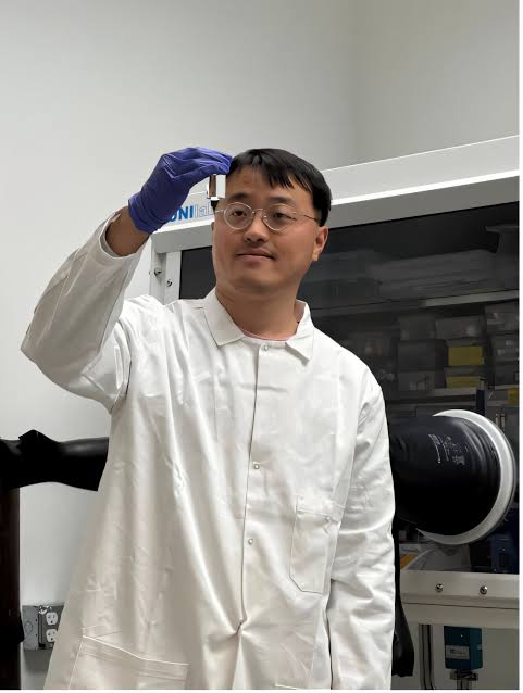 Water-based zinc batteries tackle a barrier that has long blocked cheap, stable renewable energy storage