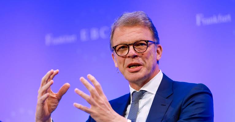 Banking industry scrambles for Anthropic's Mythos as global regulators review risks