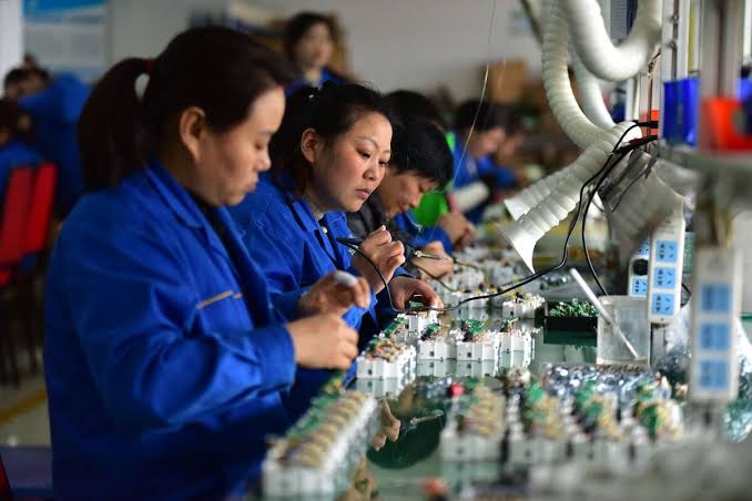 China Factory Activity Returns to Growth Despite War Fallout