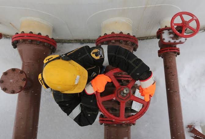 OPEC+ Plans Symbolic Oil Quota Hike Amid War, Delegates Say