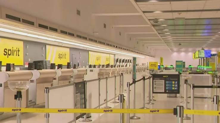Spirit Airlines passengers and employees reel in aftermath of the South Florida airline's closure