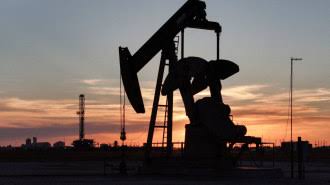 Oil Rises Amid Signs of Rising Strait of Hormuz Tensions