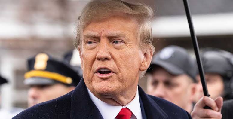 Dow Jones Futures: Trump Sees Iran Deal Or 'Hell'; Sandisk Leads 7 Stocks To Watch