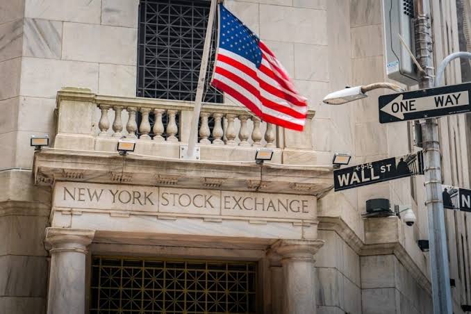 Stock Market Today: S&P 500, Nasdaq Futures Drop As Trump Pushes Iran Deal Deadline—Unity Software, Oracle, SoFi Technologies In Focus - State Street SPDR S&P 500 ETF Trust (ARCA:SPY)